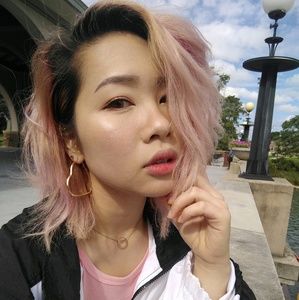 Meet your Posher, Tran